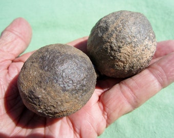 MOQUI MARBLES 'Male/Female' Pair  Shaman Stone 186g