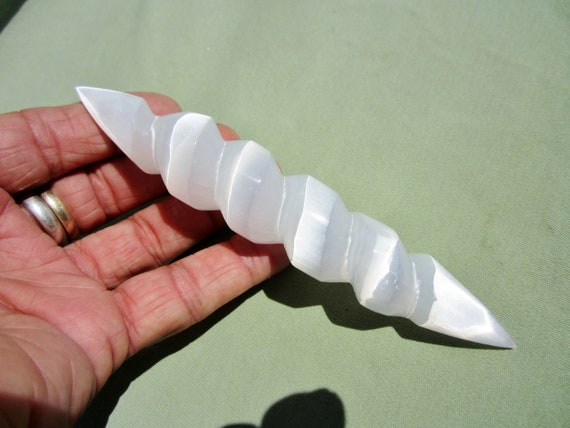 SELENITE WAND Spiral Polished 6" Morocco 84g