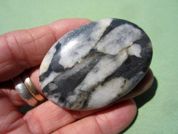 ZEBRA JASPER Polished Palm Stone Pakistan 49g / 2 1/4" inch