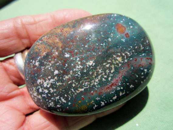 OCEAN JASPER Polished Palm Stone Madagascar 103g / 2 3/4" inch