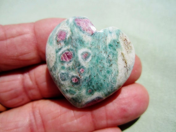 FUCHSITE with RUBY Heart Polished Palm Pocket Stone Touch Worry 20g