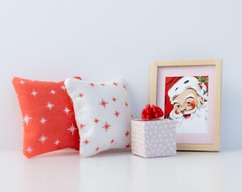 Modern Miniature Holiday Decorations Bundle