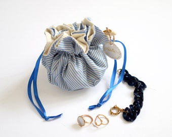 Drawstring jewelry bag blue and white stripes