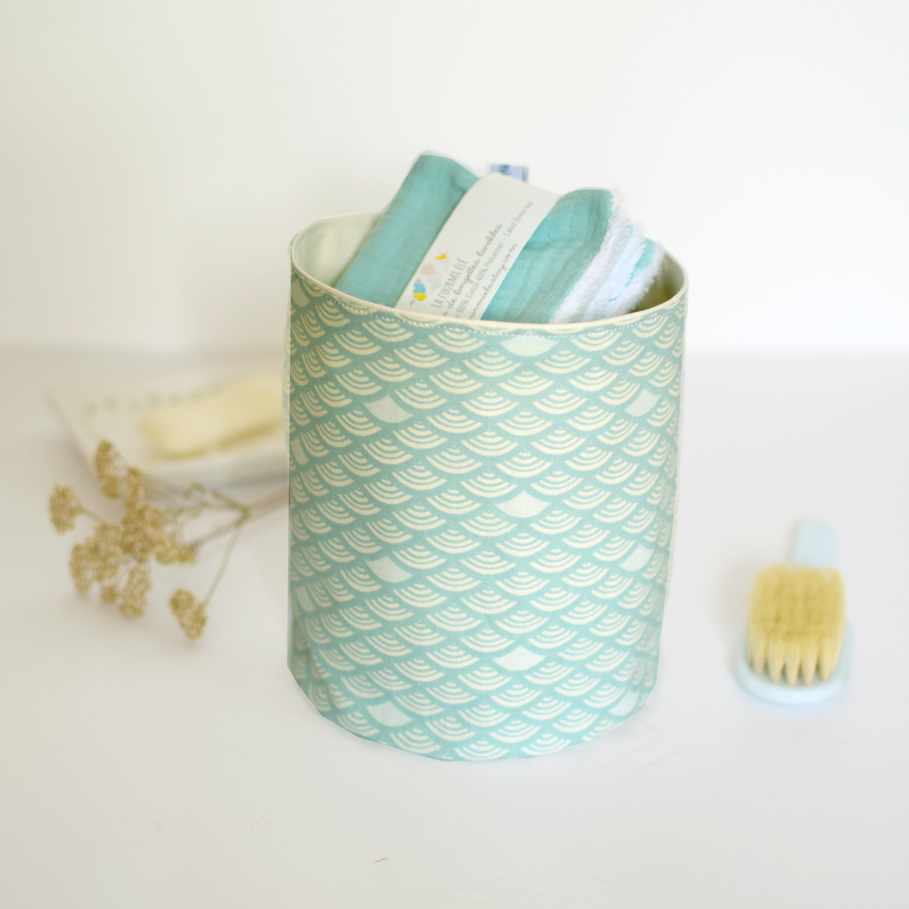 Vide Poches en Tissu Motifs Ecailles Eucalyptus Réversible, Panière