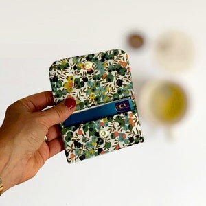 Colorful Fabric Card holder with 3 compartments 8-liberty olive