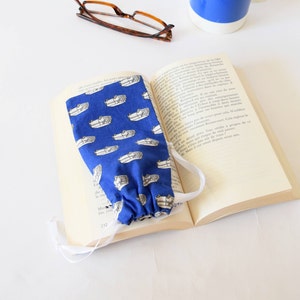 Blue glasses case with combi VW image 5