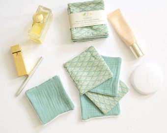 7 light green reusable cleansing wipes, and scales