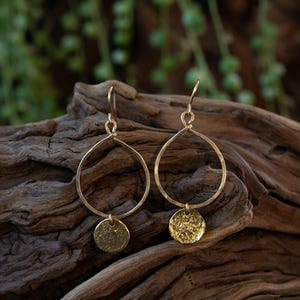 Handmade gold-filled hammered hoop with lucky hammered coin
