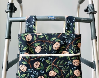 Bolso floral para andar de Rifle Paper Co.: elegante bolso de mano para ayudar a la movilidad