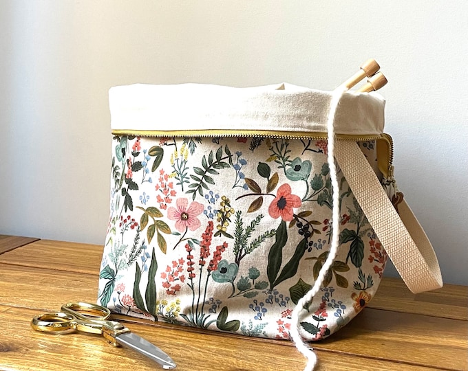 NEW! XL knitting project bag, knitting and crochet bag, yarn bag with handle, gift for crafters, knitting gift ,Rifle paper co bag