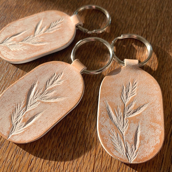 Botanical Nature Inspired Key Fob | One-of-a-kind Bag Accessory | Leather Keyring with Grasses Meadow Woodland Imprint | Cute Handmade Item