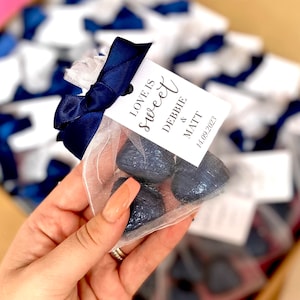 Wedding Chocolate Favours, Chocolate Favors, Personalised wedding favours, Love is sweet, Mehndi, Nikah, Favour boxes, Wedding Chocolates