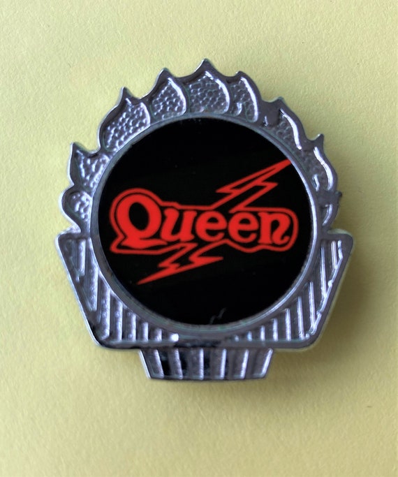 Queen FREDDIE Mercury Metal Pin Badge Bohemian Rhapsody Concert Movie