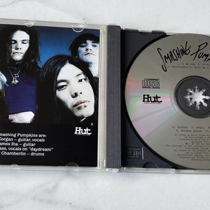 Smashing Pumpkins Gish Original 1991 CD Album Vintage Music Alternative Rock image 3