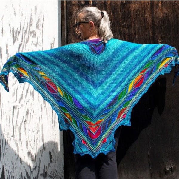 Vacation Butterfly Shawl Kit, 1 Urth Uneek Fingering+2 Hanks Urth Monokrom Self-Striping Extra Fine Merino Super Wash