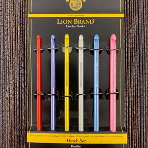 Lion Brand-Crochet Hook-Size H-8 - 023032080079