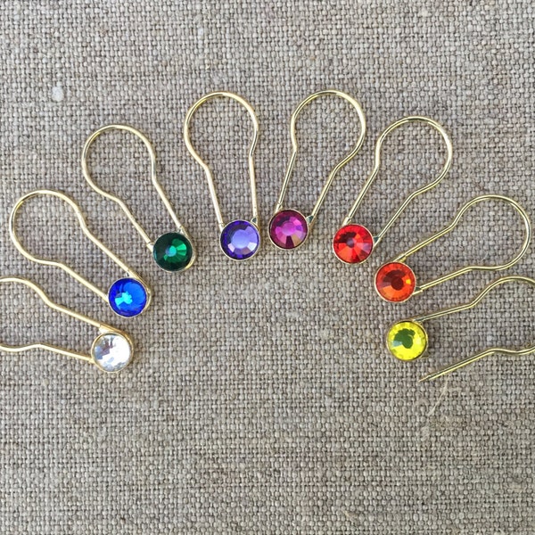 Crystaletts Pins 16 Jeweled Gold Locking Stitch Markers, Gold Coiless Safety Pins Crystal Safety Pins Jeweled Knit Markers Crystalettes Pin