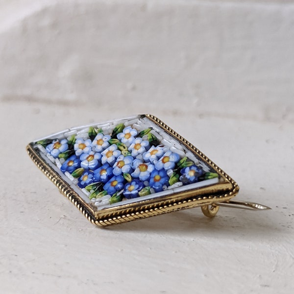 Victorian Forget-me-not Micro Mosaic Pin