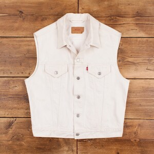 Levis outlet white vest
