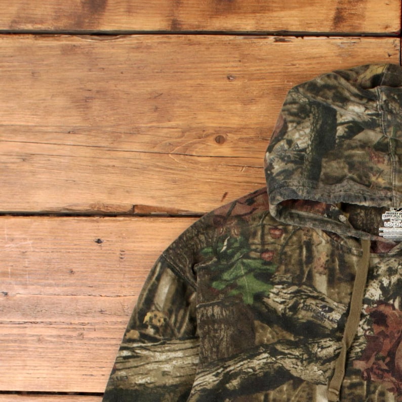 Felpa con cappuccio Mossy Oak taglia L da uomo, con logo mimetico, ideale per attività all'aperto e caccia, colore marrone. immagine 4