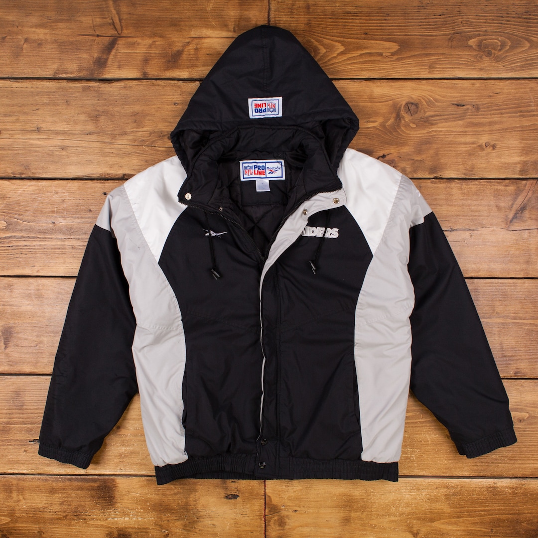 Vintage Reebok Puffer Jacket M Pro Line NFL Raiders Vintage Reebok Puffer Jacket M Pro Line NFL Raiders