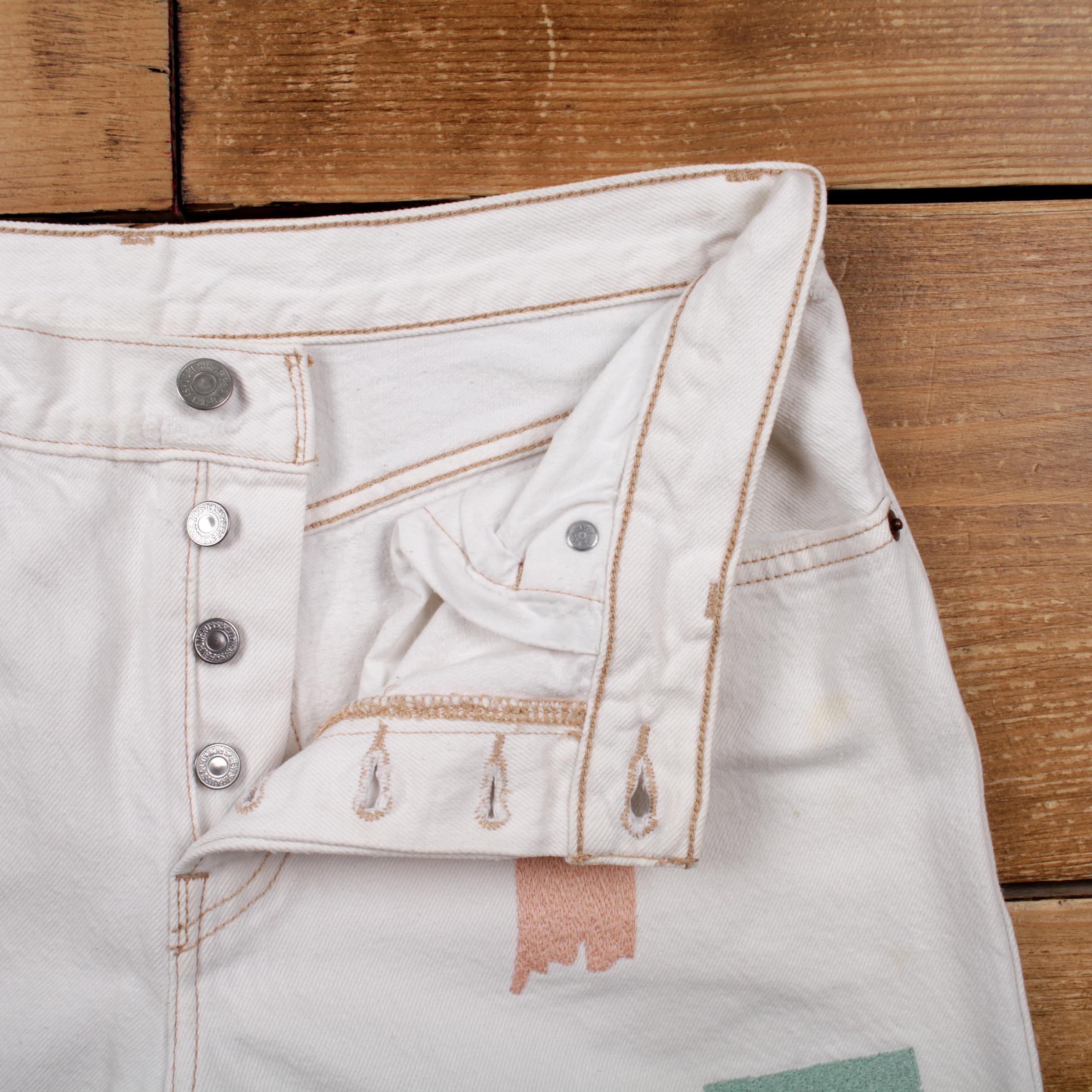 Vintage Levis 501 Jeans 30 X 32 Light Wash Straight White Womens