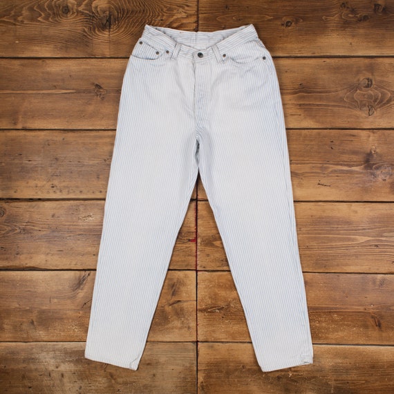 Vintage Levis 501 Jeans 28 X 30 USA Made 90s Light Wash Vintage Levis 501 Jeans 28 X 30 USA Made 90s Light Wash