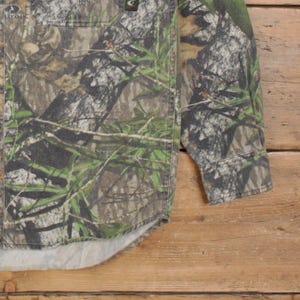 Camisa vintage de roble musgoso con botones de árbol real, talla M, para hombre, manga larga, color marrón camuflaje imagen 7