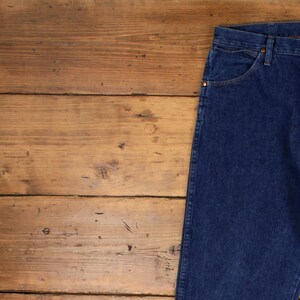 Wrangler Jeans 35x36 Azul Oscuro Lavado a la Piedra Corte Recto Cierre de Cremallera Estilo Western Denim imagen 6