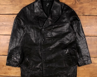 Classic Gap Men's Black Leather Jacket - Immaculate Condition