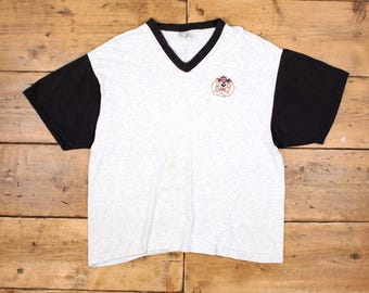 T-shirt imprimé graphique vintage des années 90 à point unique t-shirt
