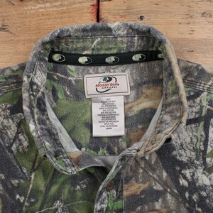 Camisa vintage de roble musgoso con botones de árbol real, talla M, para hombre, manga larga, color marrón camuflaje imagen 3