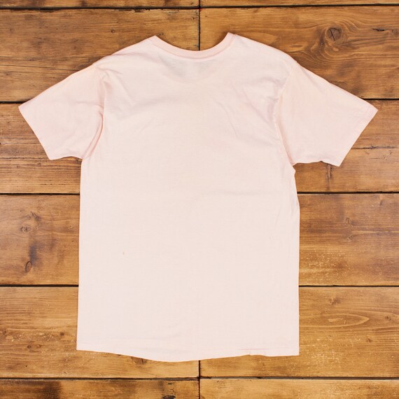 Pink t shirt hanes 2025