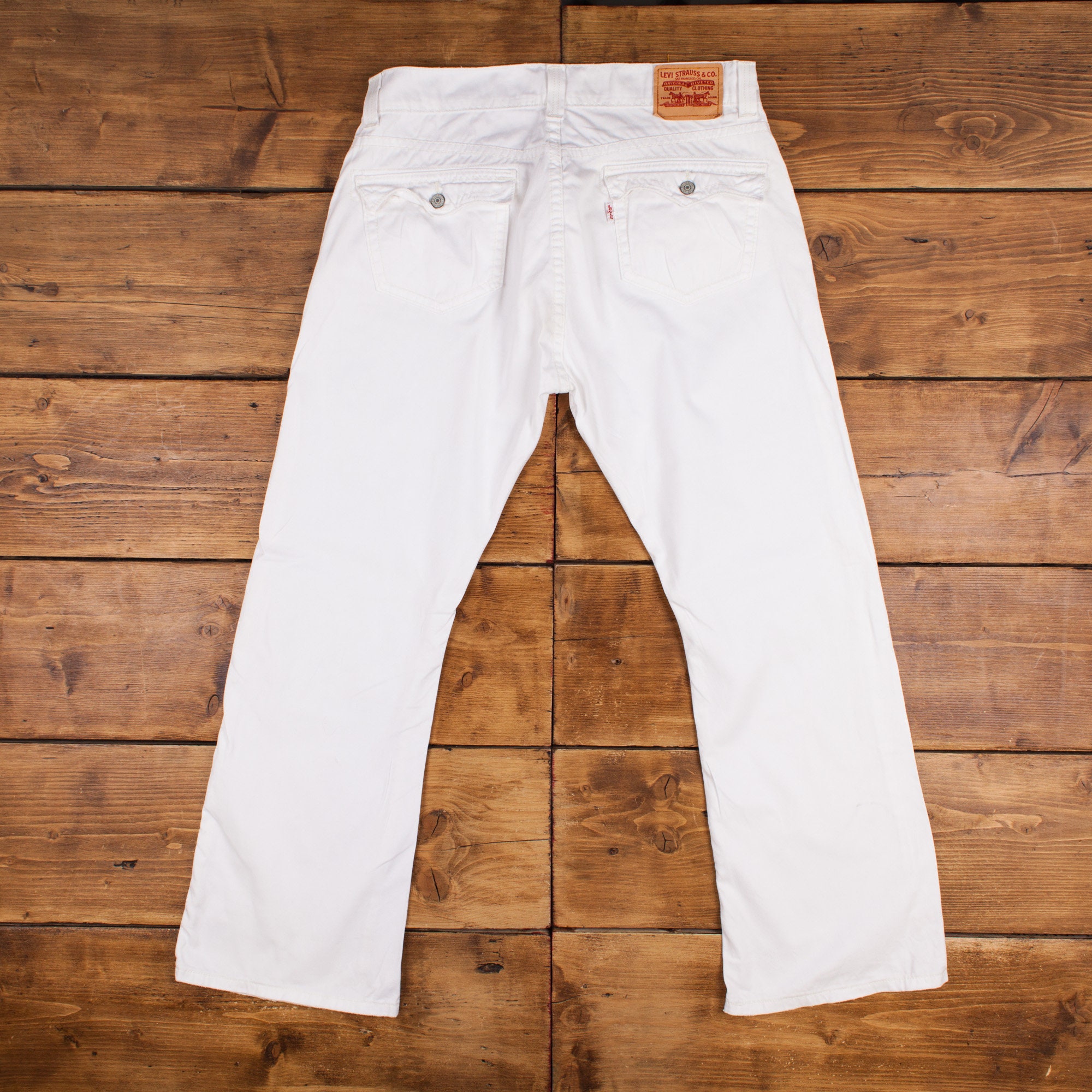 Vintage Levis 542 Jeans 38 X 32 Light Wash Flared White Womens