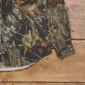Camisa vintage de roble musgoso con botones de árbol real, talla M, para mujer, manga larga, color marrón camuflaje imagen 7