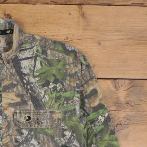 Camisa vintage de roble musgoso con botones de árbol real, talla M, para hombre, manga larga, color marrón camuflaje imagen 5