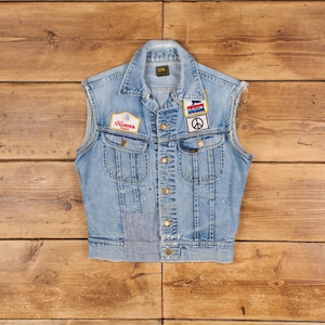Vintage Lee Denim Jacket S USA Made 70s Stonewash Trucker Jean Distressed Blue