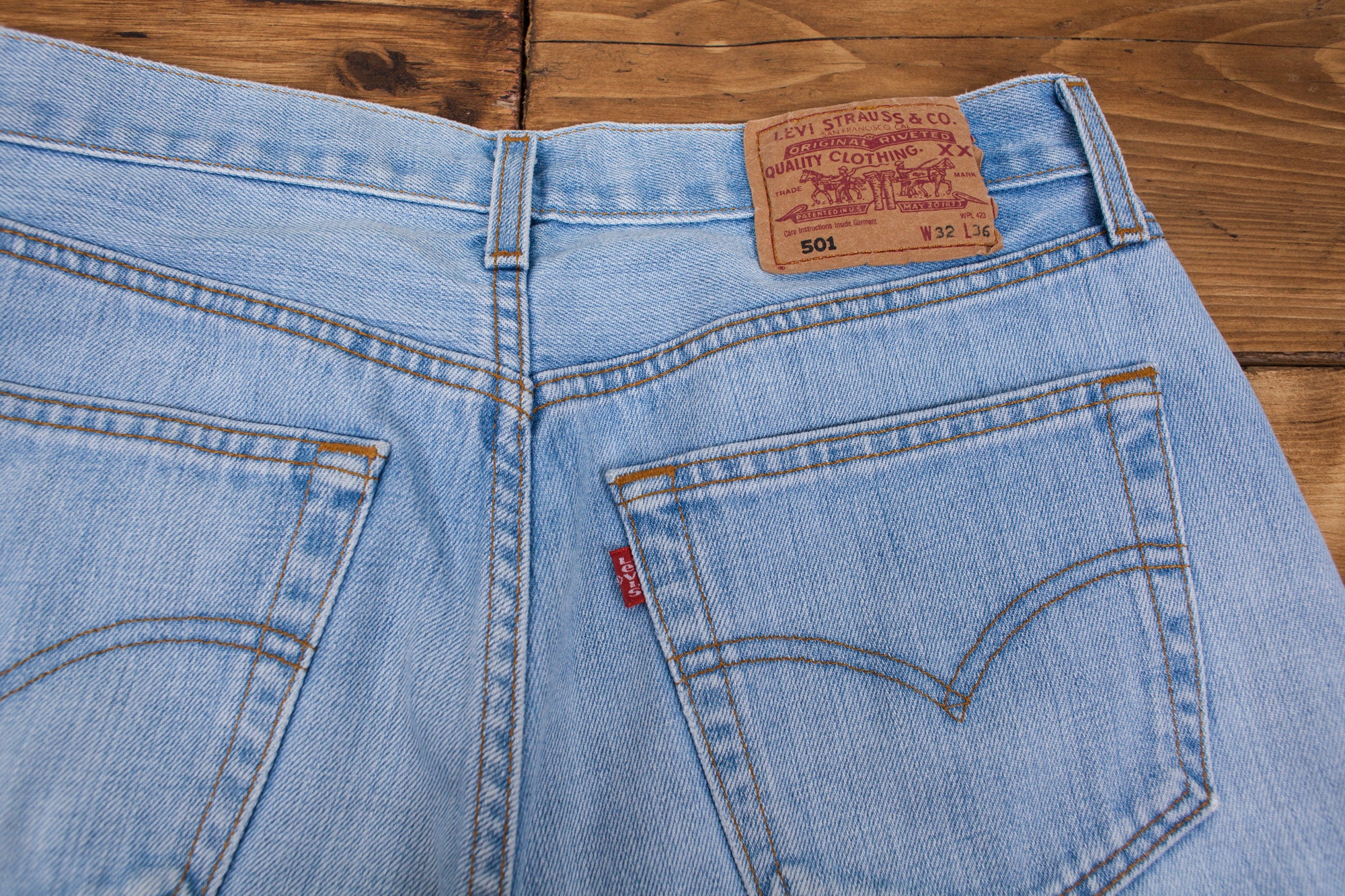 levis 501 light stonewash