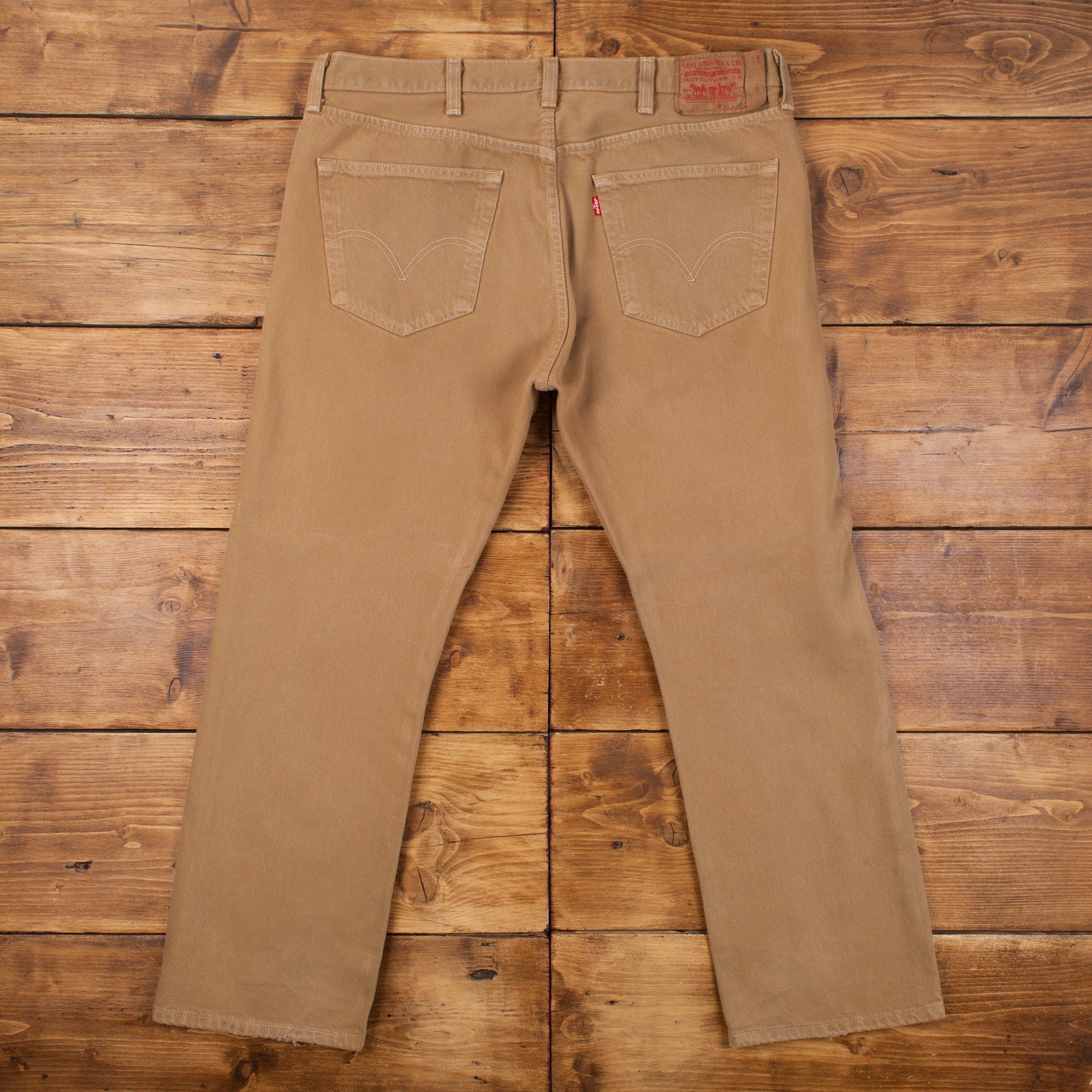 501 Vintage levi's w27 beige gemaakt in de VS Kleding Gender-neutrale kleding volwassenen Jeans 