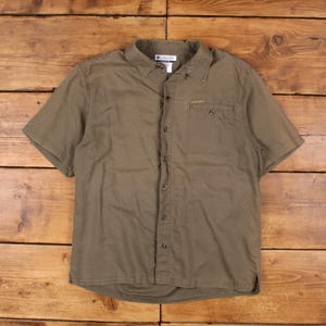 Vintage Columbia Workwear Shirt Button M Mens Short Sleeve Green Solid