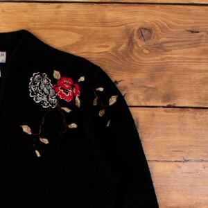 Vintage Pendleton Shacket Jacket M 90s Embroidered Floral Black Womens image 5