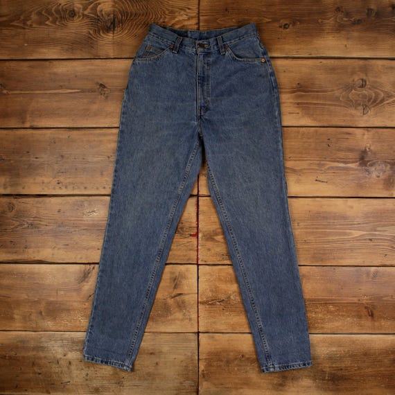 Vintage Levis Jeans 28 x 32 Medium Wash Tapered Blue Womens Orange Tab Denim