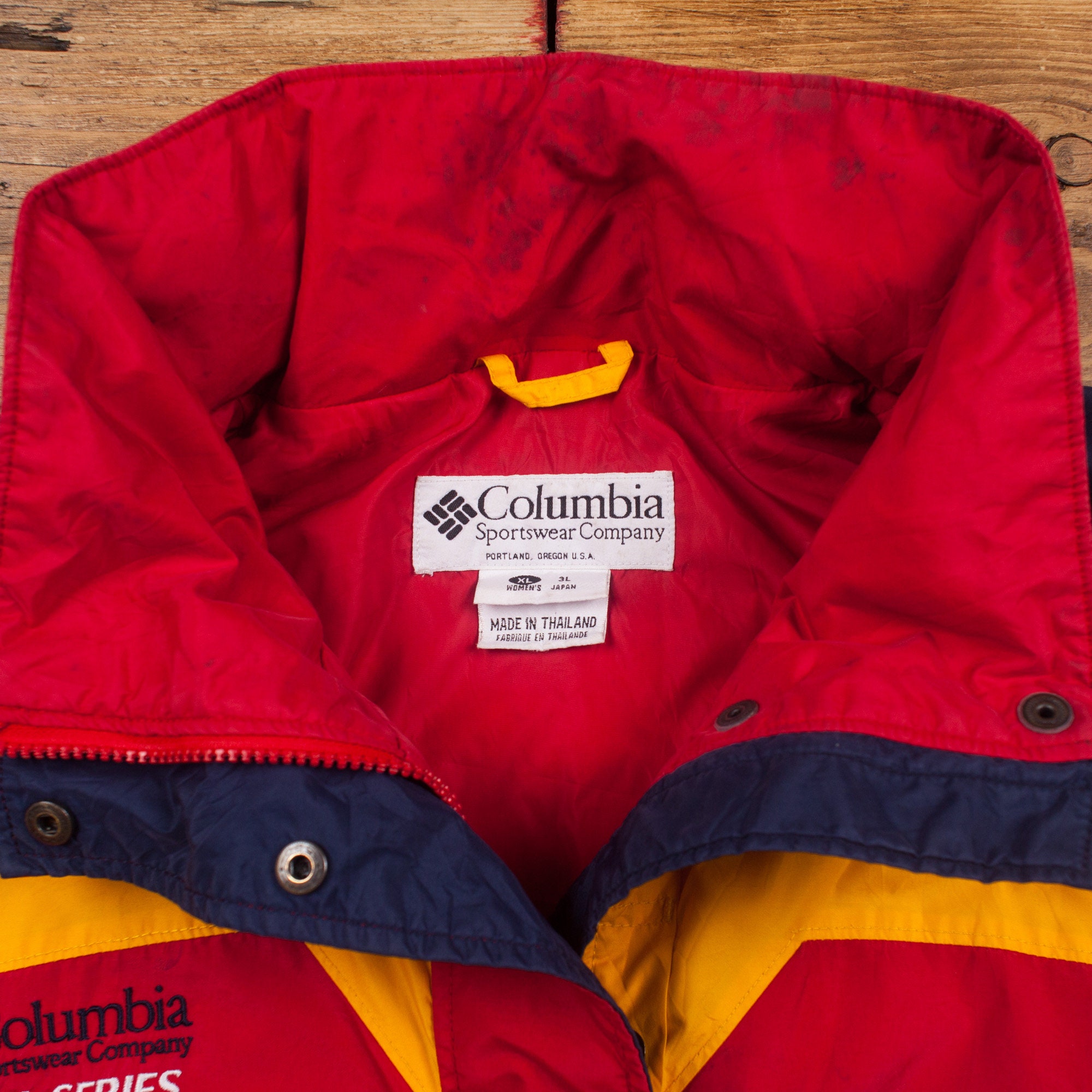 VINTAGE Columbia Jacket Mens XL Red Black Tan Full-Zip Ski Outdoor Korea 90s