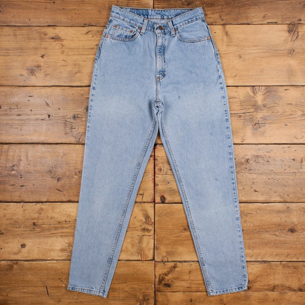 Vintage Levis 520 Jeans 27 x 31 USA Made 90s Stonewash Tapered Blau Damen