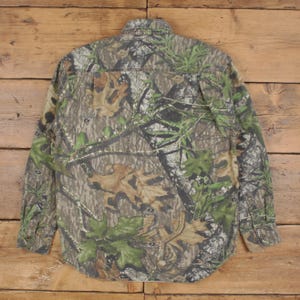 Camisa vintage de roble musgoso con botones de árbol real, talla M, para hombre, manga larga, color marrón camuflaje imagen 2