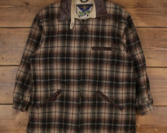 Chaqueta de caza vintage East West Barn, talla M para hombre, fabricada en EE. UU. en los años 90. Color marrón a cuadros.