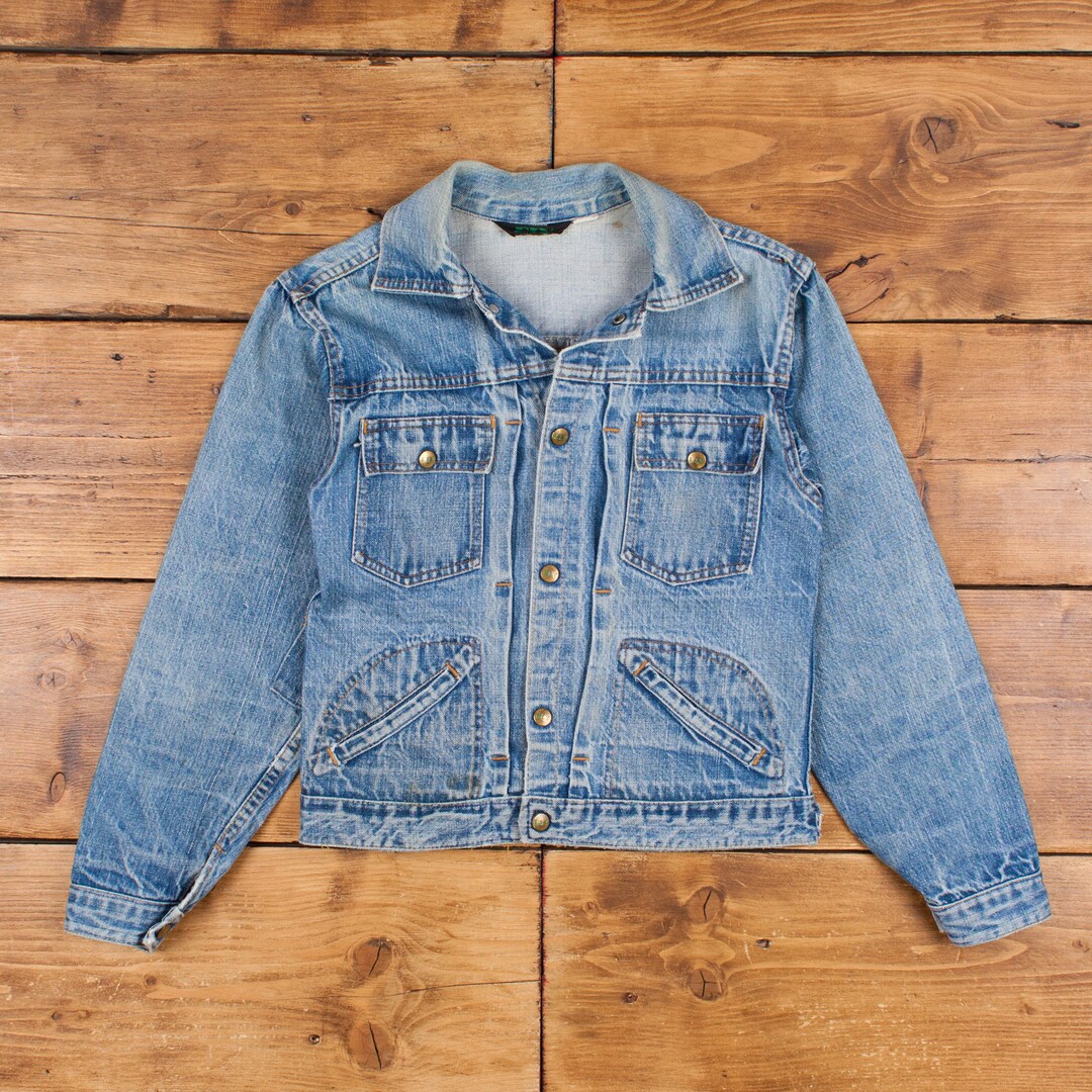 【DISCERNMENT】Double Pleats High-Neck S/S Blue Jacket il_1080xN.5712360895_27sg.jpg