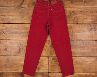 Vintage Levis 501 Jeans 26 x 30 Lavado medio Recto Rojo Mujeres