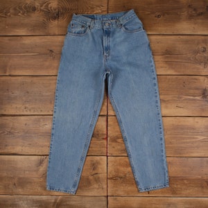 Vintage Levis 550 Jeans 28 x 29 USA Made Stonewash Tapered Blue Womens Red Tab