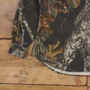 Camisa vintage de roble musgoso con botones de árbol real, talla M, para mujer, manga larga, color marrón camuflaje imagen 6